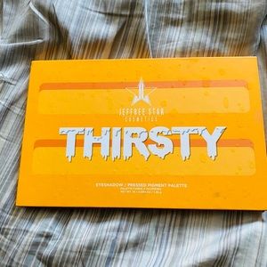 ⚠️sold off poshmark ⚠️Jeffree Star cosmetics